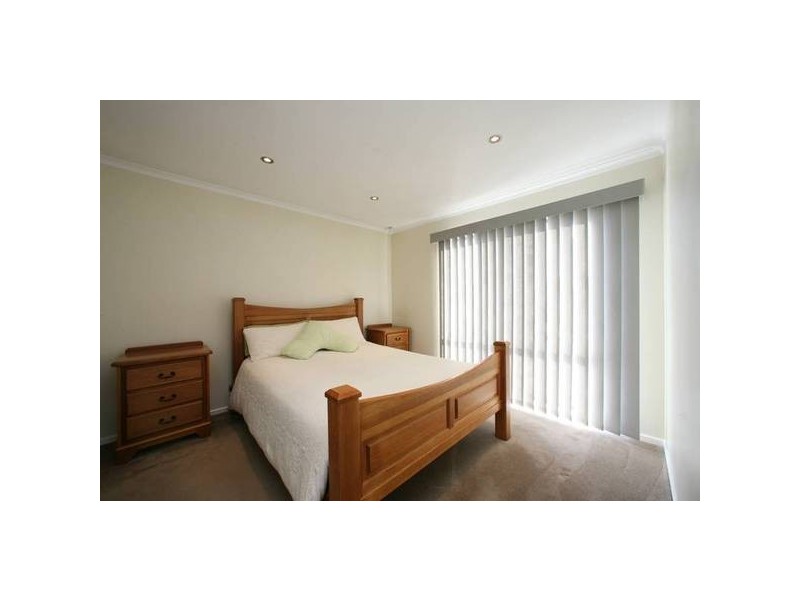 35 Balladonia Road, Rowville VIC 3178