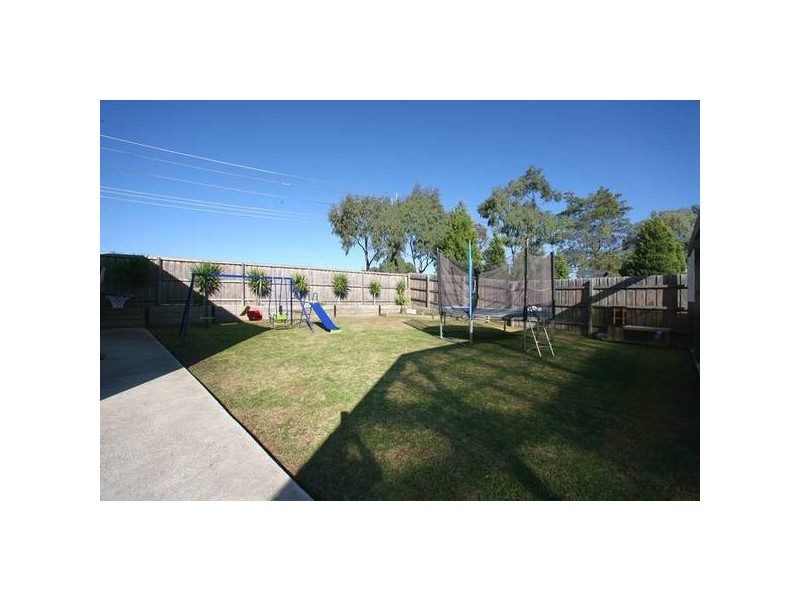 35 Balladonia Road, Rowville VIC 3178