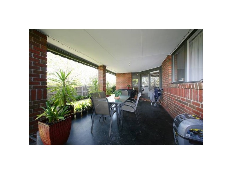 25 Airedale Way, Rowville VIC 3178