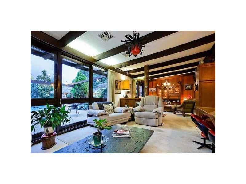 16 McKay Road, Rowville VIC 3178