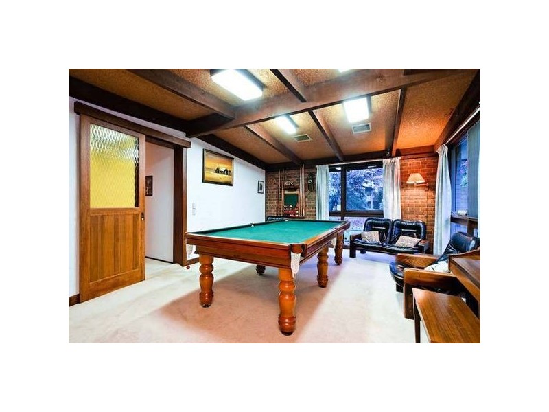 16 McKay Road, Rowville VIC 3178