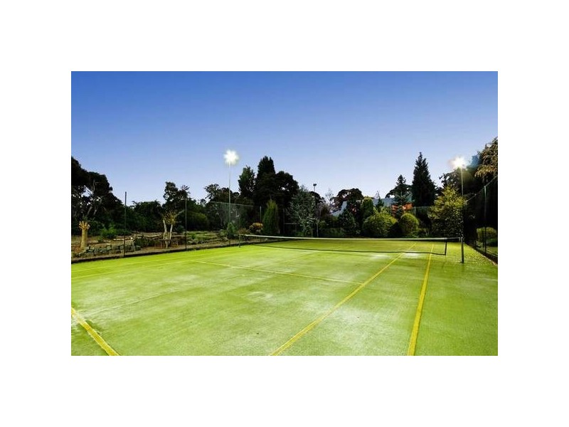 16 McKay Road, Rowville VIC 3178