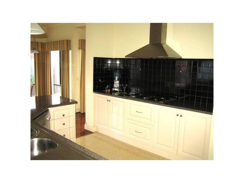 29 Langhorne Crescent, Rowville VIC 3178