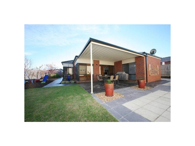 46 Kilcunda Drive, Rowville VIC 3178
