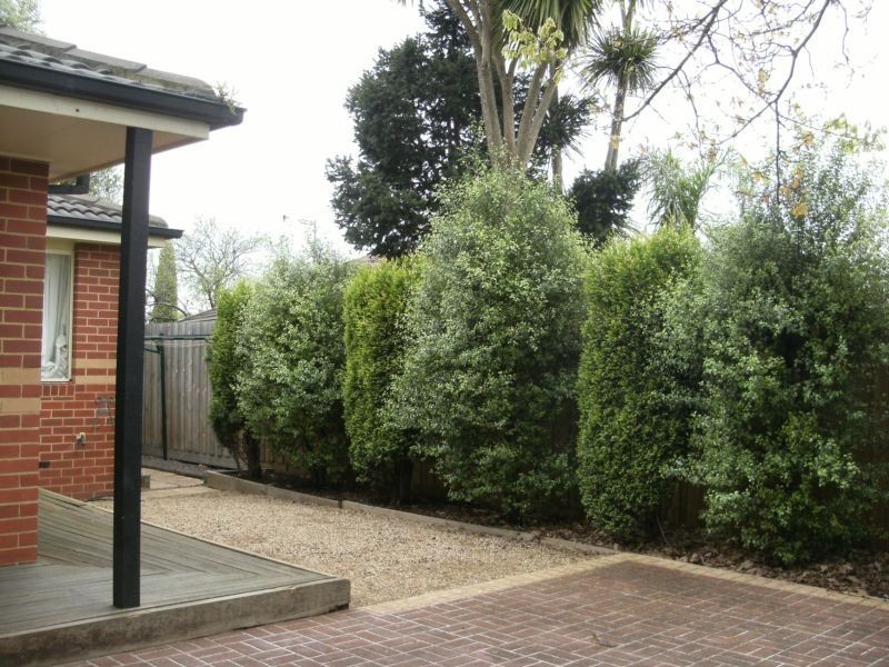 2/22 Fonteyn Drive, Wantirna VIC 3152