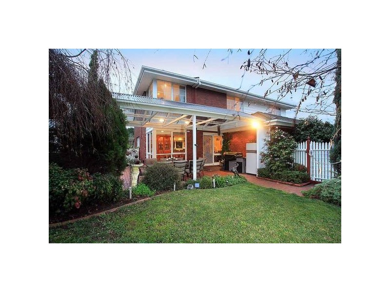 8 Everglades Court, Rowville VIC 3178