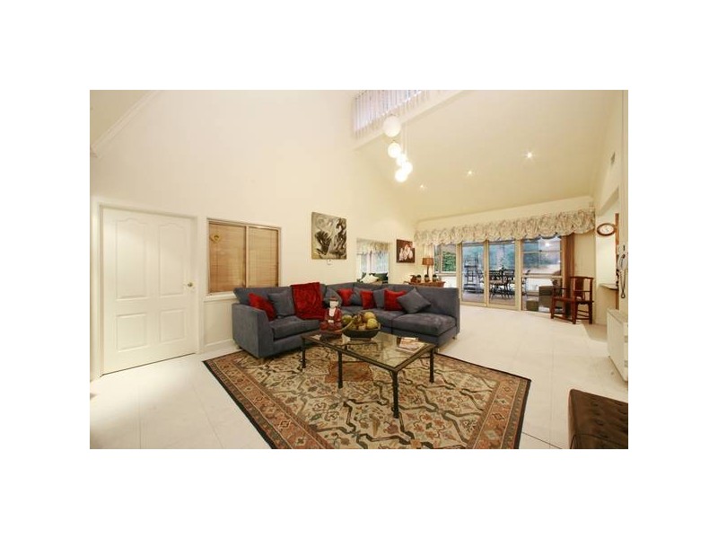 8 Palmerston Road, Lysterfield VIC 3156