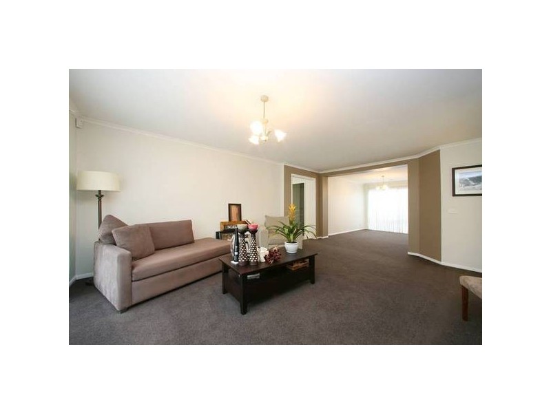 251 Karoo Road, Rowville VIC 3178