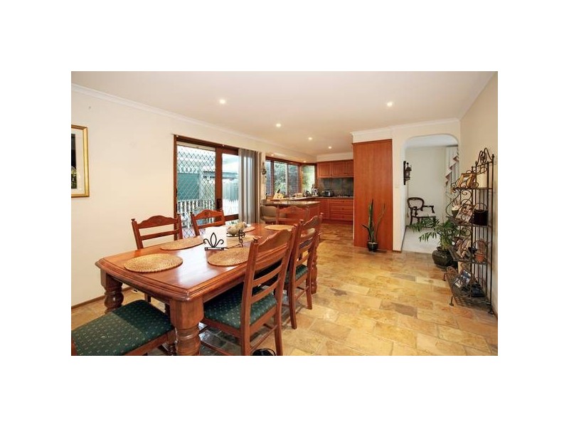 31 Vinen Road, Scoresby VIC 3179