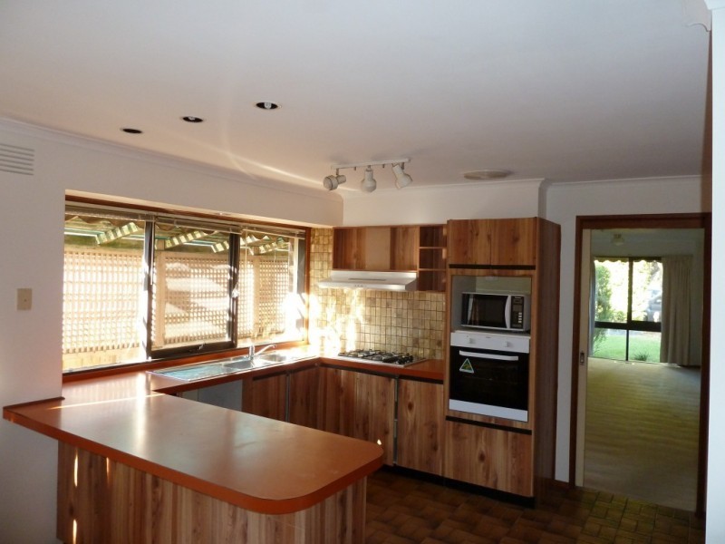 9 Croxteth Way, Wantirna VIC 3152