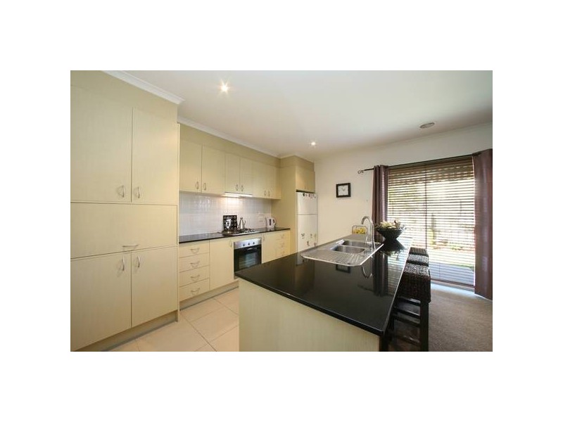 114 Sovereign Manors Crescent, Rowville VIC 3178