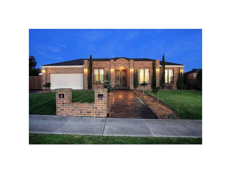 16 Hume Drive, Lysterfield VIC 3156