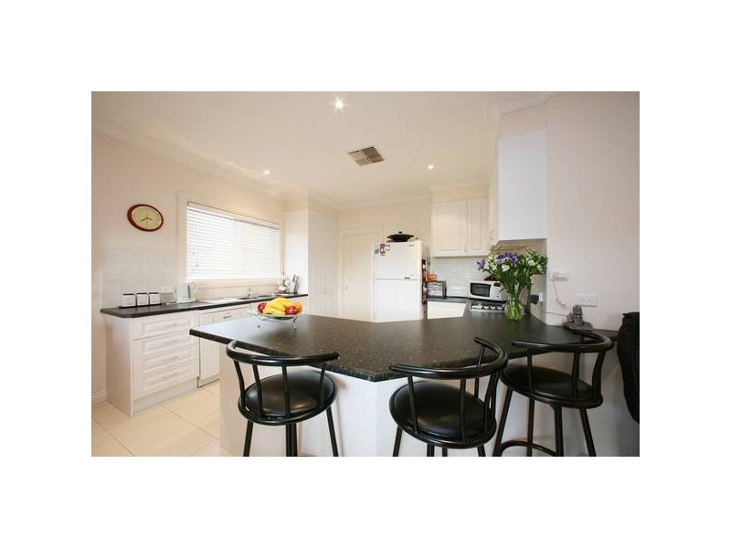 4/1 Tunstall Avenue, Boronia VIC 3155