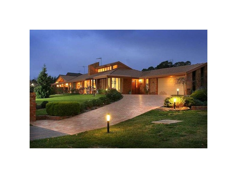 12 Parkside Boulevard, Lysterfield South VIC 3156