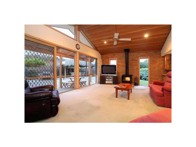 12 Parkside Boulevard, Lysterfield South VIC 3156