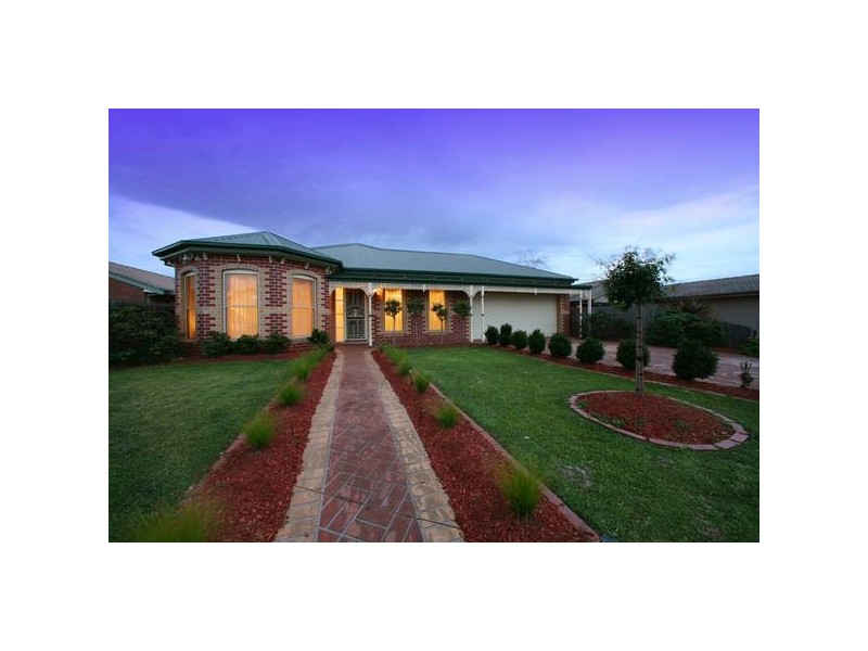 43 Wyandra Way, Rowville VIC 3178