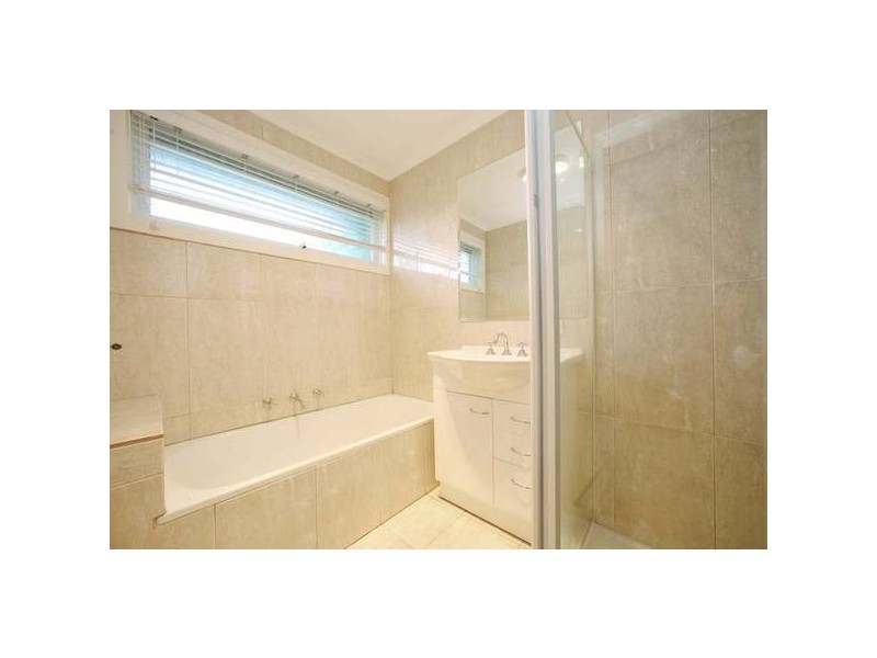 37 Erie Avenue, Rowville VIC 3178