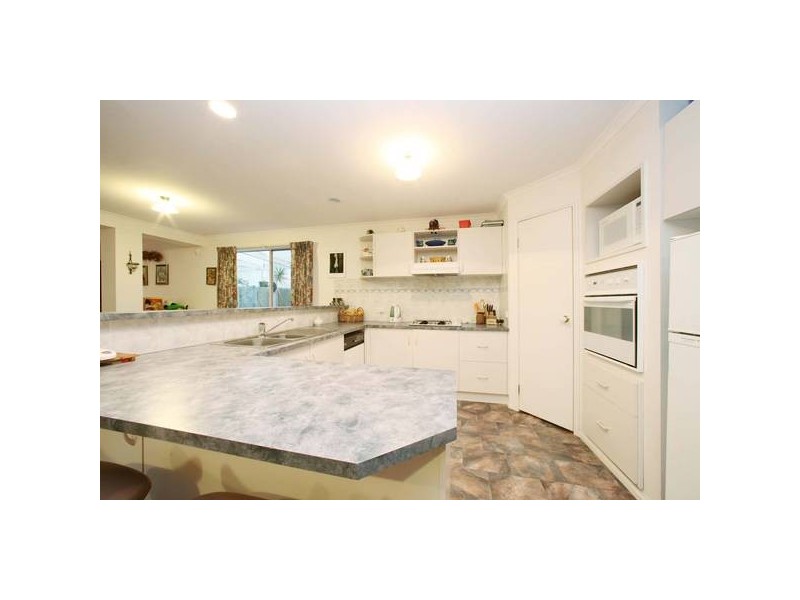 9 Ian Court, Rowville VIC 3178