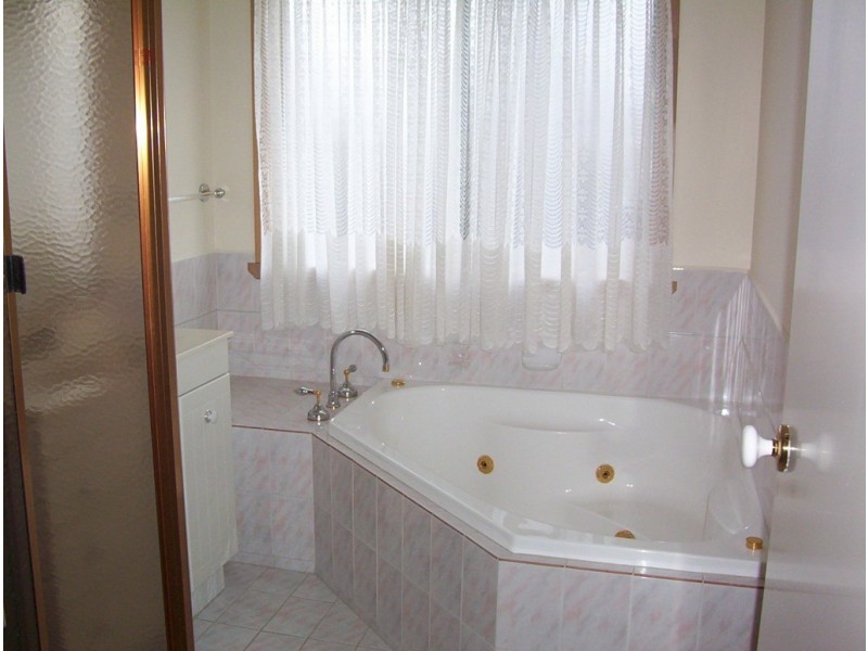 12 Clydebank Court, Rowville VIC 3178