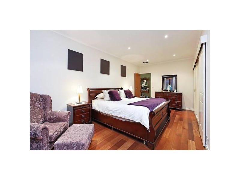 103 Taylors Lane, Rowville VIC 3178