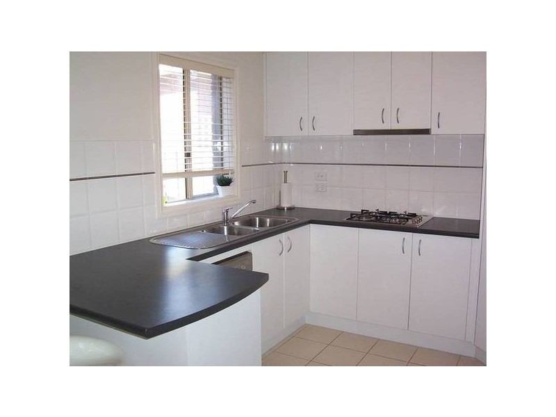 50 St Laurent Rise, Knoxfield VIC 3180