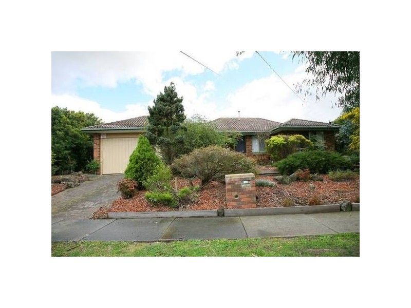 28 Toolimerin Avenue, Bayswater North VIC 3153