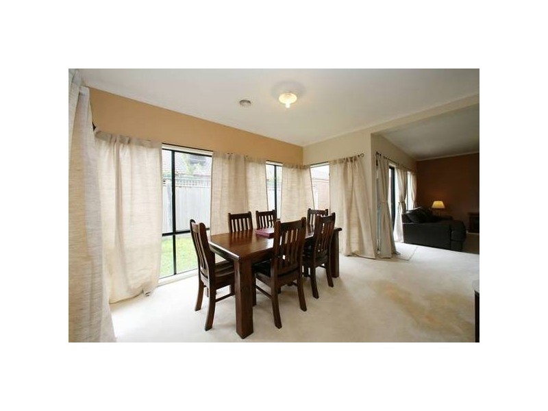 27 Victoria Knox Avenue, Rowville VIC 3178