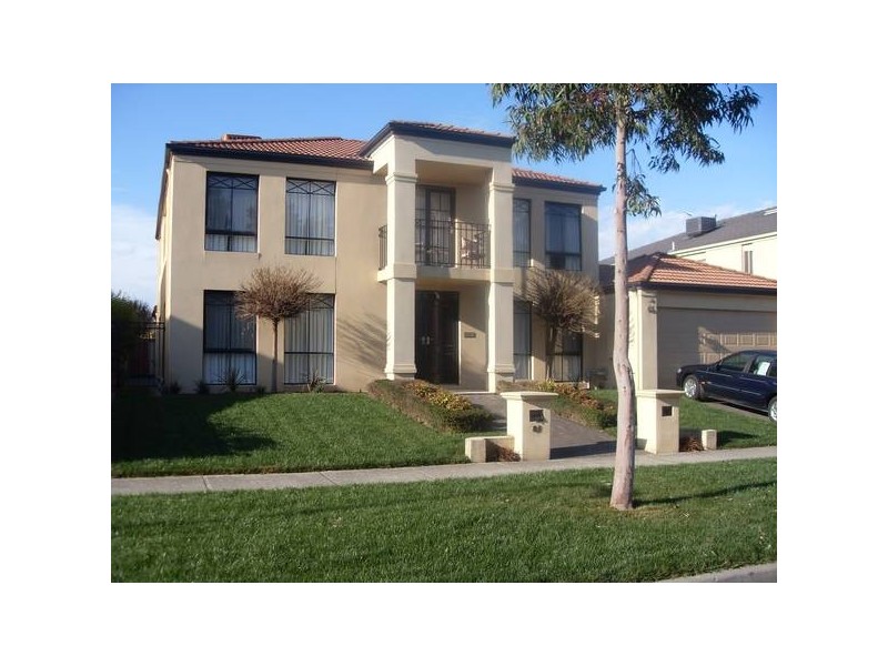 81 Fairway Drive, Rowville VIC 3178