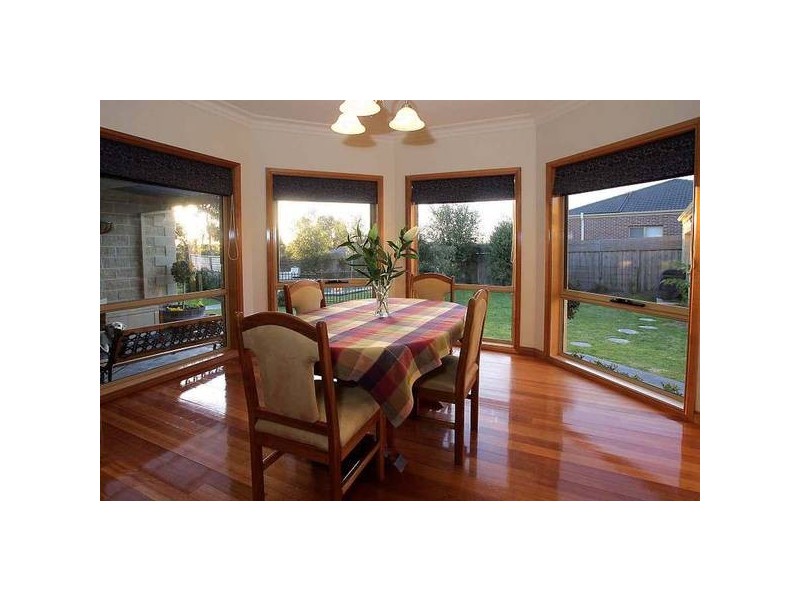 92 Grange Drive, Lysterfield VIC 3156