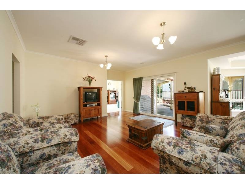 7 Gleeson Avenue, Lysterfield VIC 3156