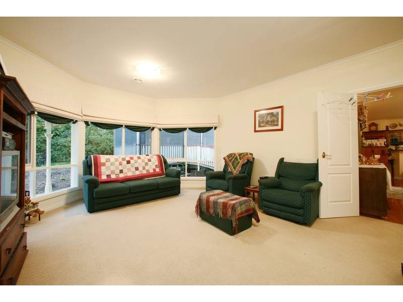 7 Gleeson Avenue, Lysterfield VIC 3156
