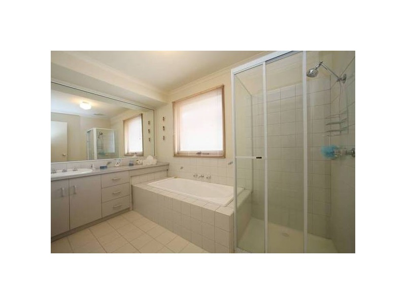 285 Karoo Road, Rowville VIC 3178