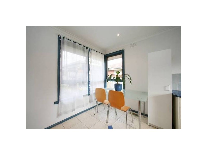 16 Waters Avenue, Ferntree Gully VIC 3156