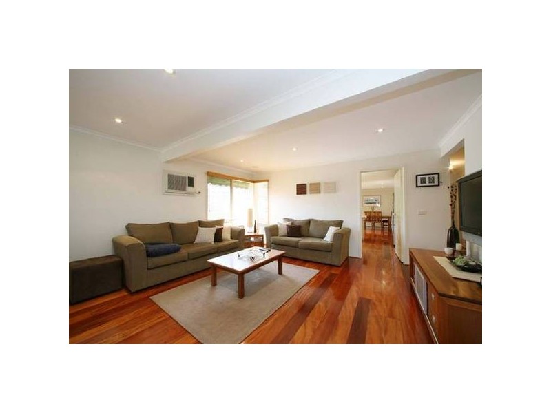 9 Lakesfield Drive, Lysterfield VIC 3156