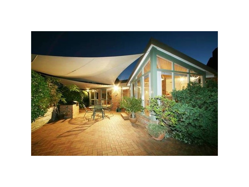 3 Ruby Close, Rowville VIC 3178