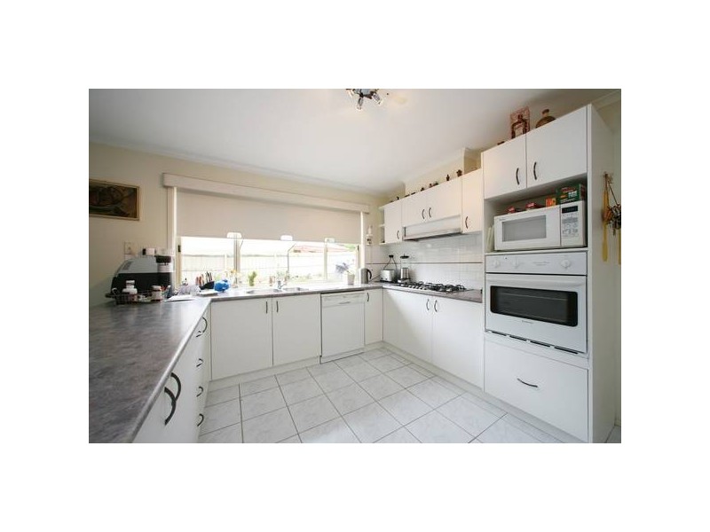 22 Teofilo Drive, Lysterfield VIC 3156