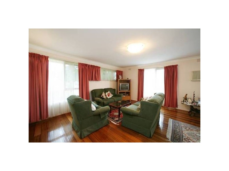 21 Glenfern Road, Ferntree Gully VIC 3156