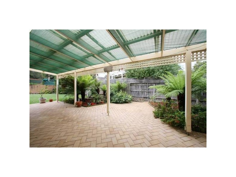21 Glenfern Road, Ferntree Gully VIC 3156