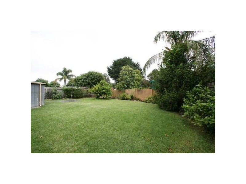 21 Glenfern Road, Ferntree Gully VIC 3156