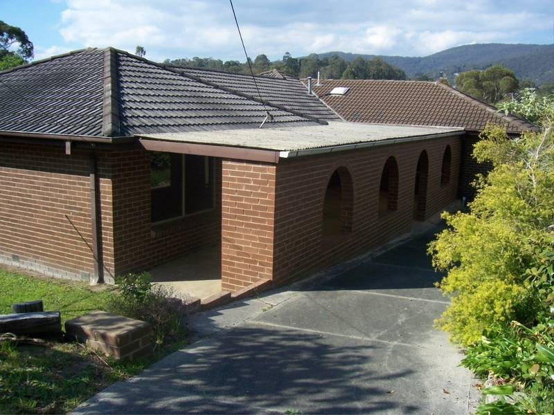 16 Merricks Close, Ferntree Gully VIC 3156