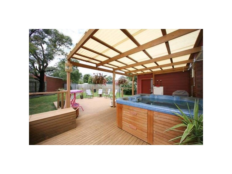 6 The Knoll, Ferntree Gully VIC 3156