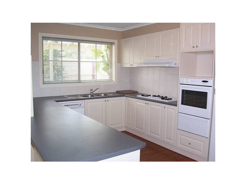 30 Woodside Avenue, Rowville VIC 3178