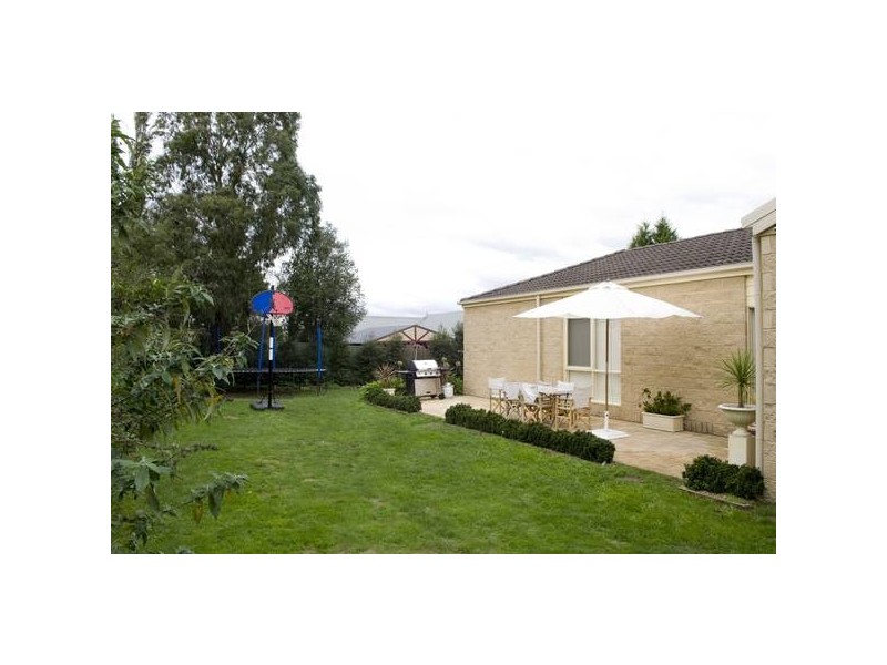 192 Murrindal Drive, Rowville VIC 3178