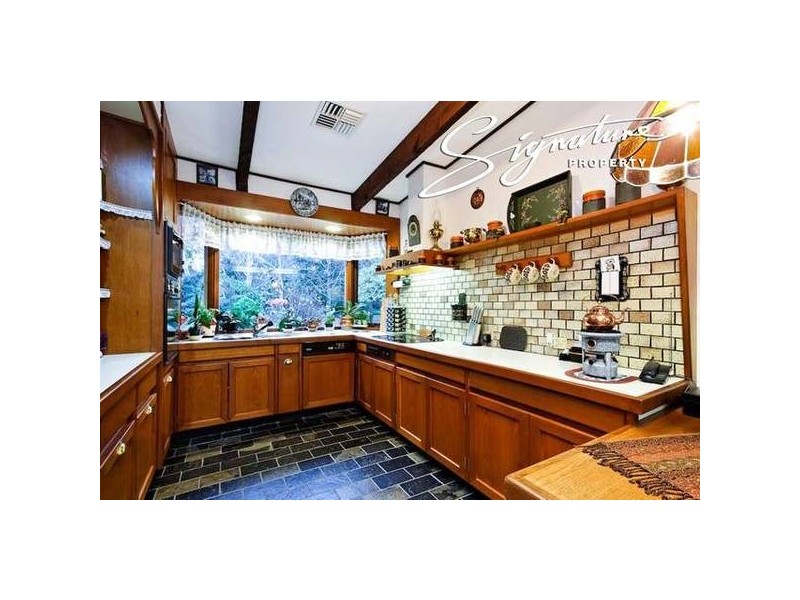 16 McKay Road, Rowville VIC 3178