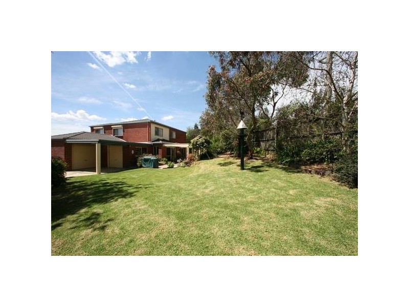 4 Jenna Court, Rowville VIC 3178