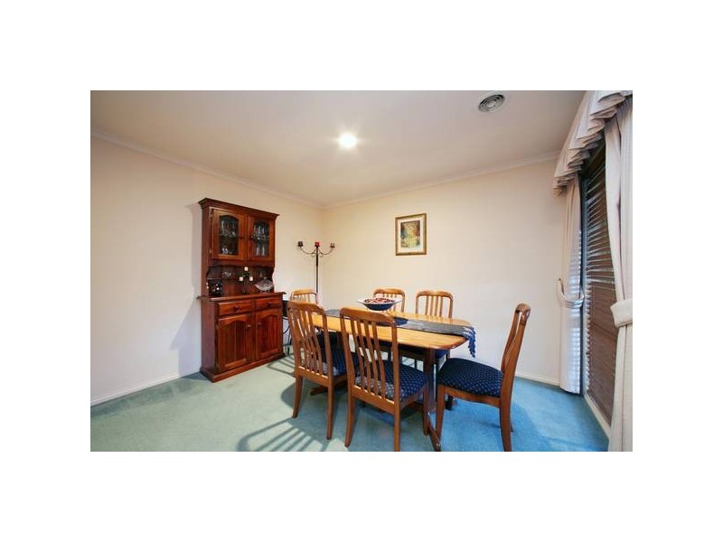 16 Sheridan Avenue, Rowville VIC 3178