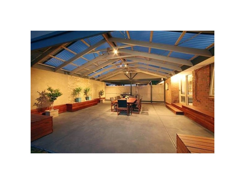 14 Tyers Crescent, Rowville VIC 3178