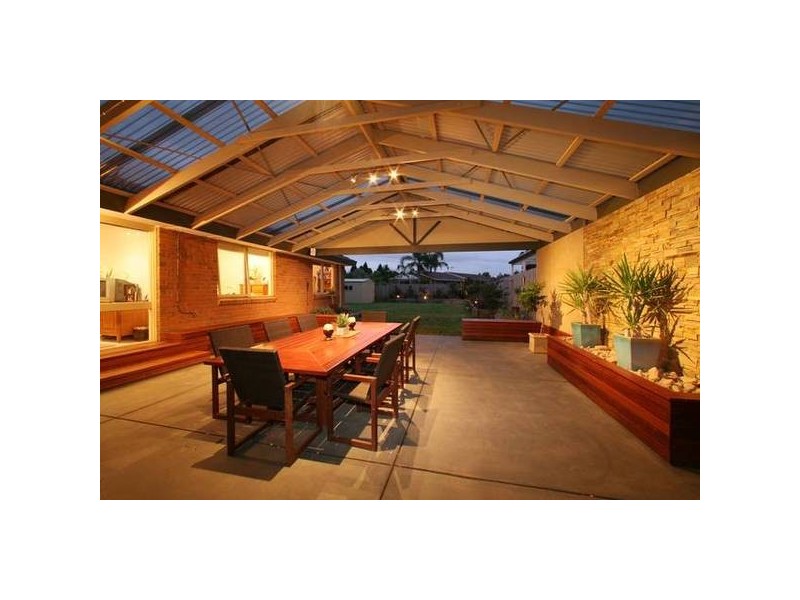 14 Tyers Crescent, Rowville VIC 3178