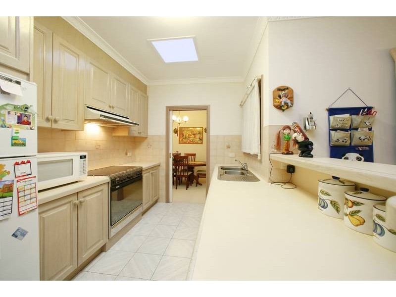 27 Laanecoorie Drive, Lysterfield VIC 3156