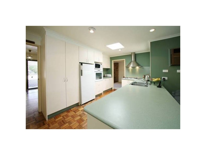 5 Richborough Grove, Ferntree Gully VIC 3156